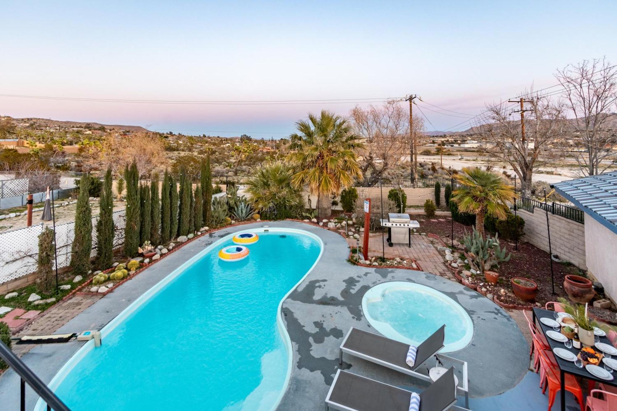 Archie By Avantstay Desert Retreat W Courtyard Edge Of Joshua Tree Юка Вали Екстериор снимка